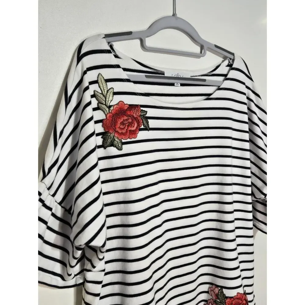 FEVER Women's Striped 3/4 Flared Sleeve Knit Top 2X Navy Blue White Floral Boho - Picture 6 of 13